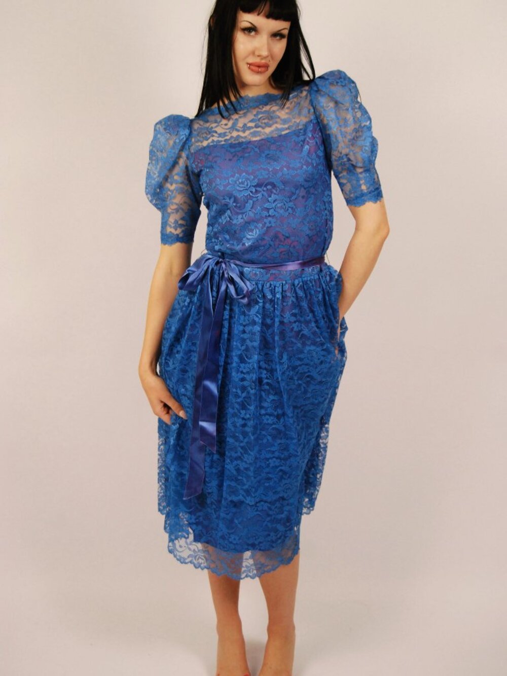 80s Princess Gown (M) medium blue vintage midi lace puff sleeves prom dance